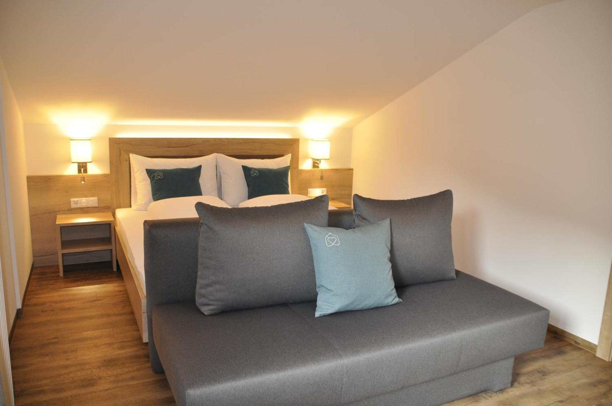Herzis Appartements Ваграйн Стая снимка