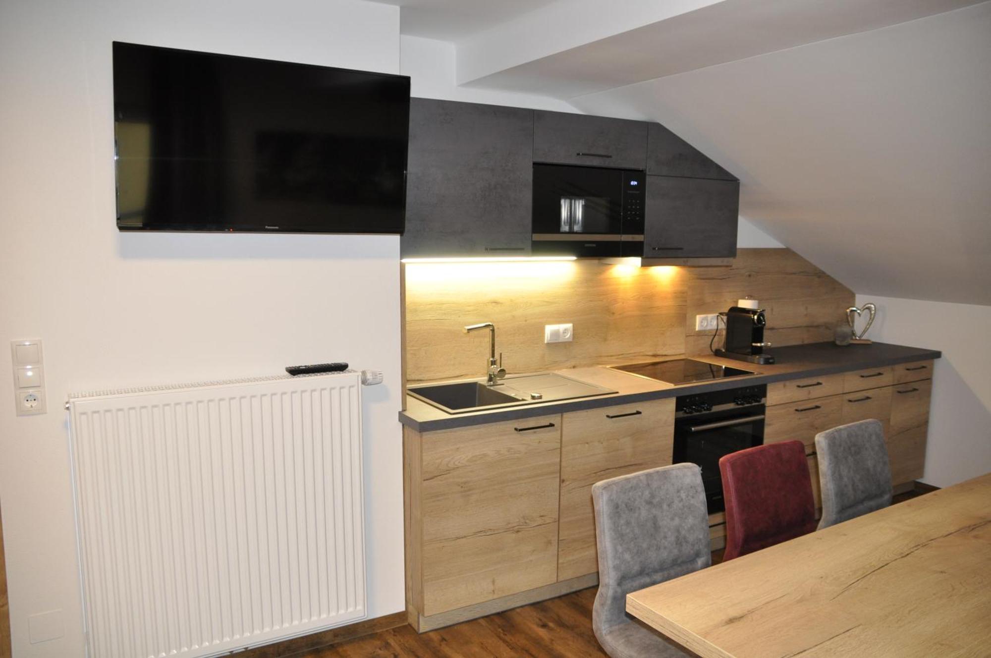 Herzis Appartements Ваграйн Стая снимка