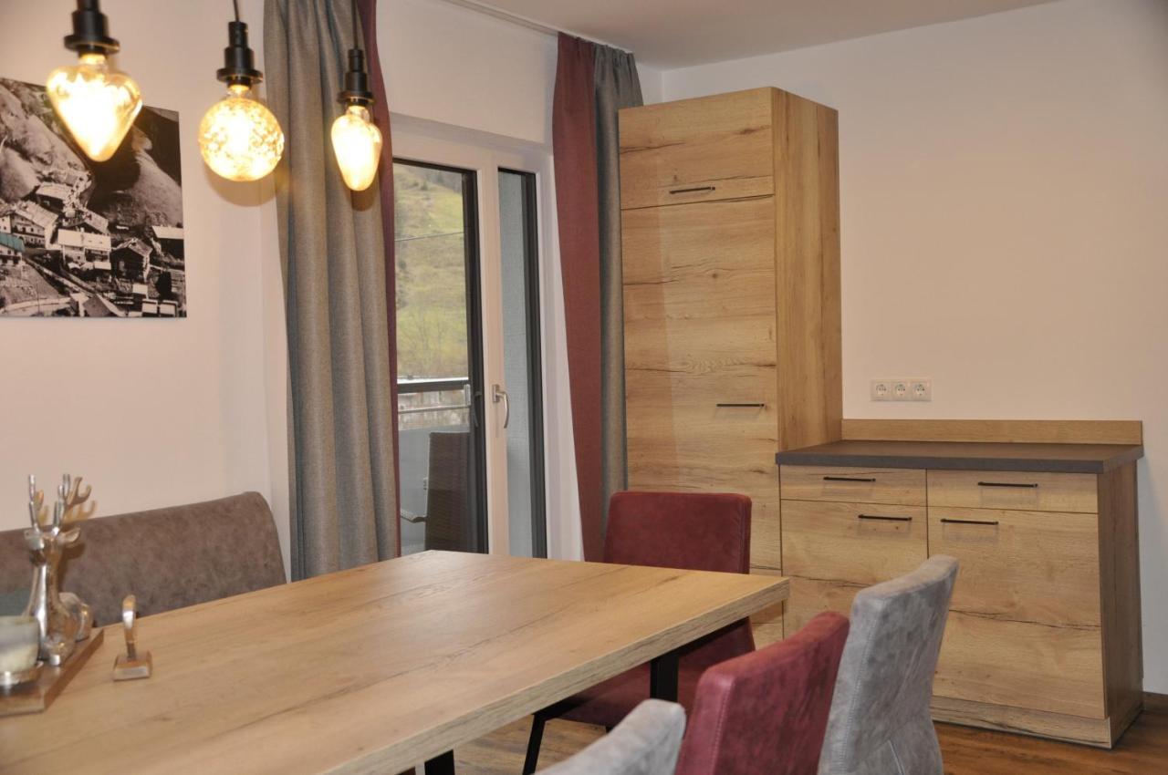 Herzis Appartements Ваграйн Екстериор снимка