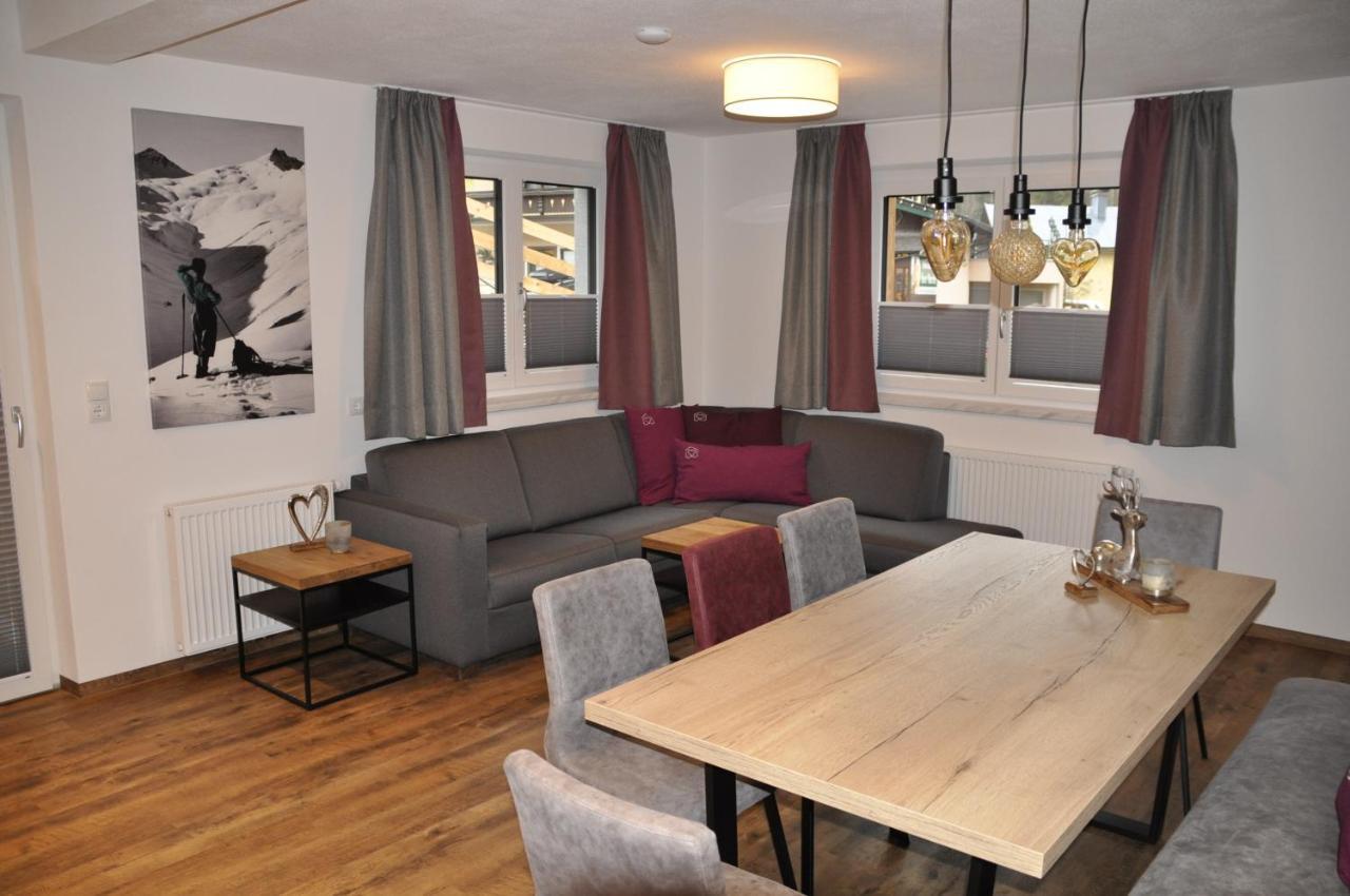 Herzis Appartements Ваграйн Екстериор снимка