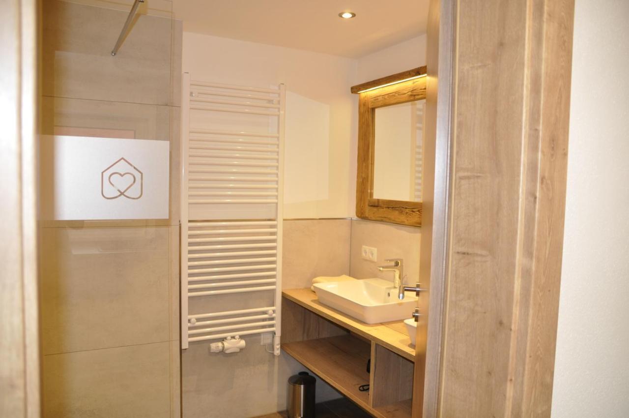 Herzis Appartements Ваграйн Екстериор снимка