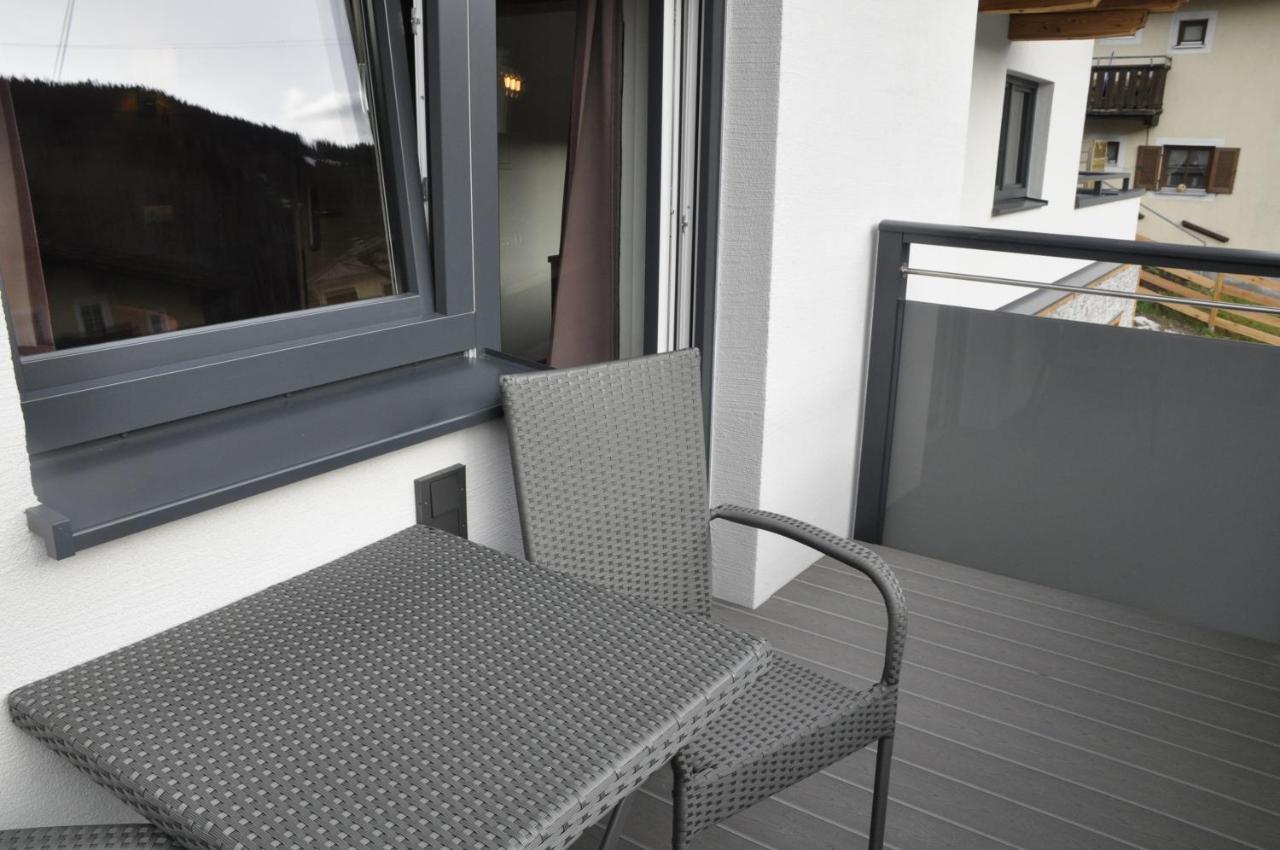 Herzis Appartements Ваграйн Екстериор снимка